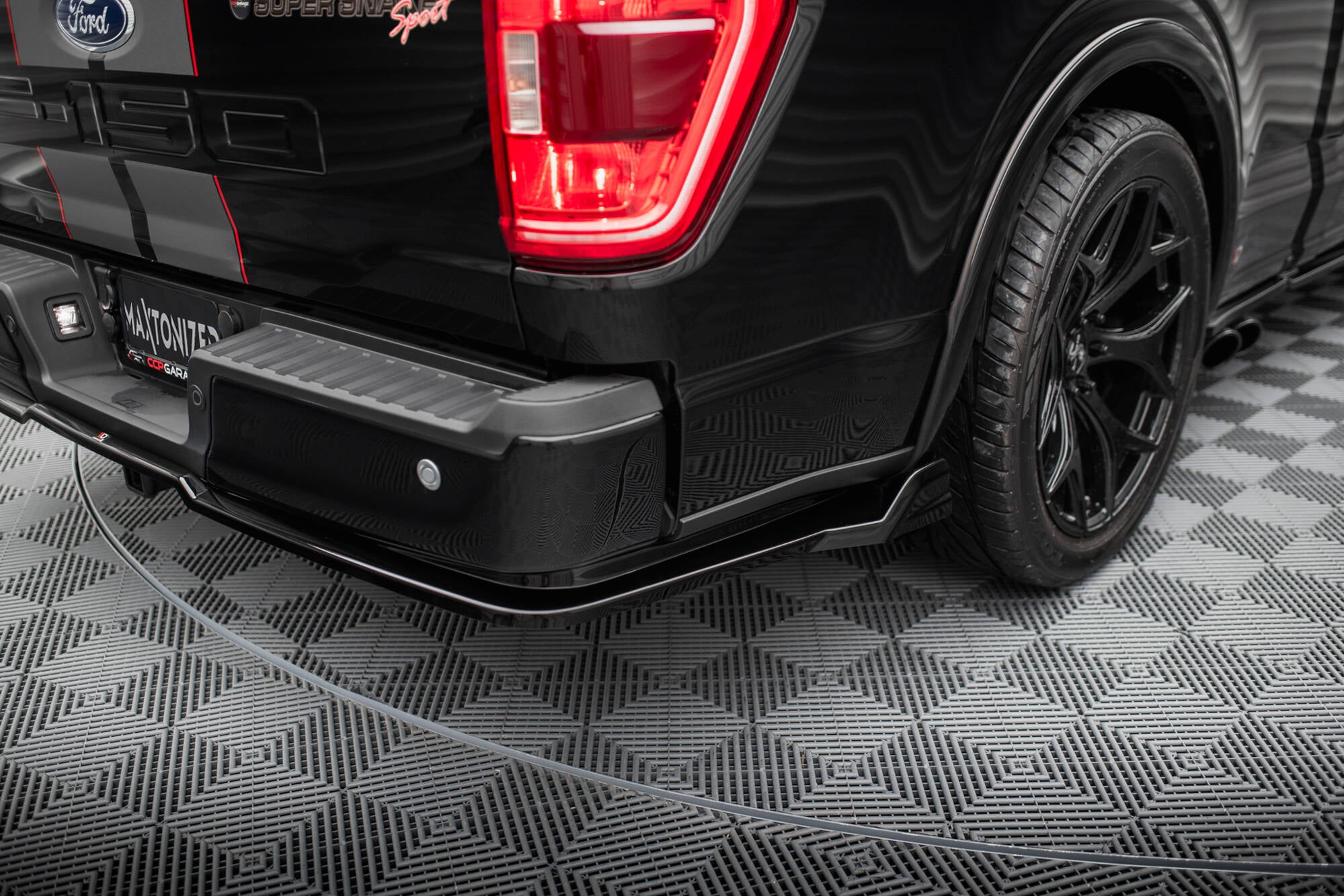 Maxton Design Heckansatz Shelby F150 Super Snake Schwarz Hochglanz