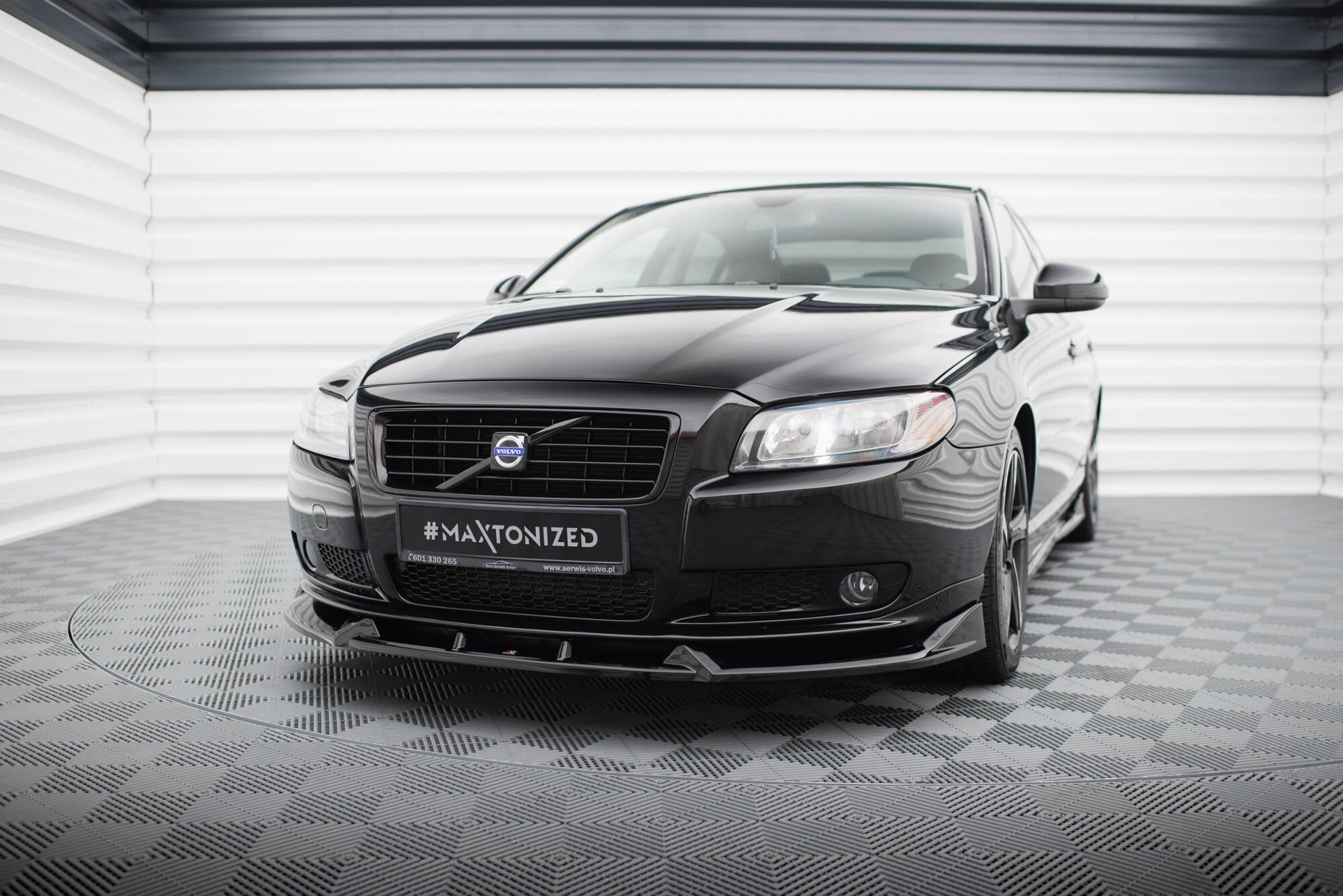 Maxton Design Street+ Spoilerlippe Front Ansatz passend für Volvo S80 Mk2 schwarz Hochglanz