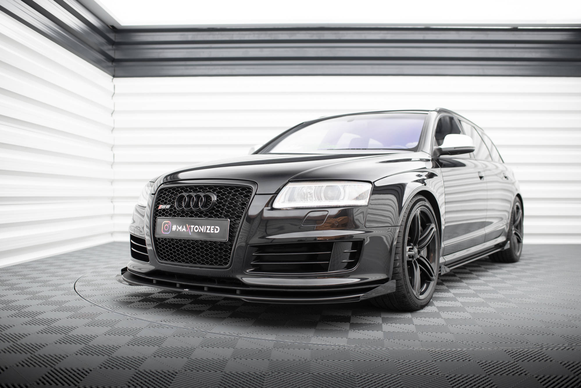 Maxton Design Street Pro Street+ Spoilerlippe Front Ansatz + Flaps passend für Audi RS6 Avant C6 schwarz Hochglanz