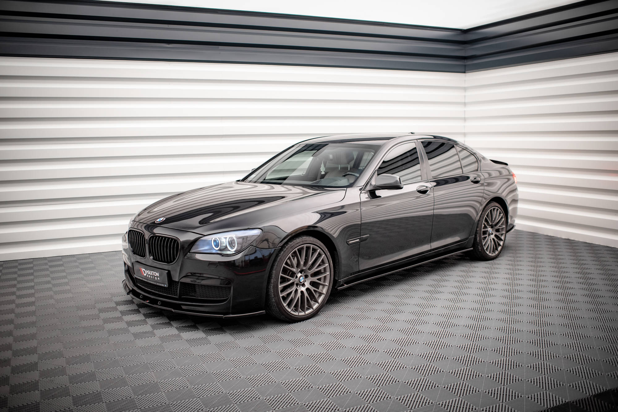 Maxton Design Street+ Seitenschweller Leisten passend für BMW 7 M-Paket F01 schwarz Hochglanz
