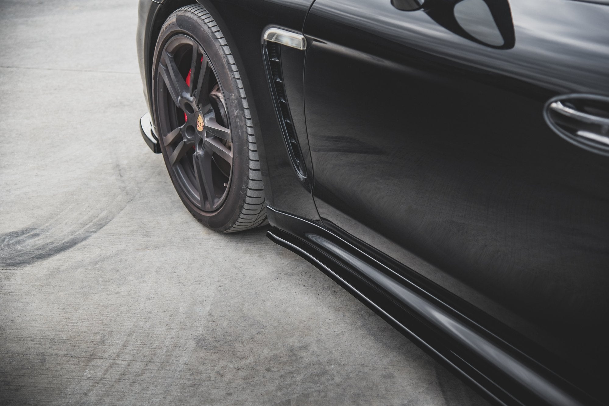 Maxton Design Street+ Seitenschweller Leisten V.2 passend für Porsche Panamera Turbo 970 Facelift schwarz Hochglanz