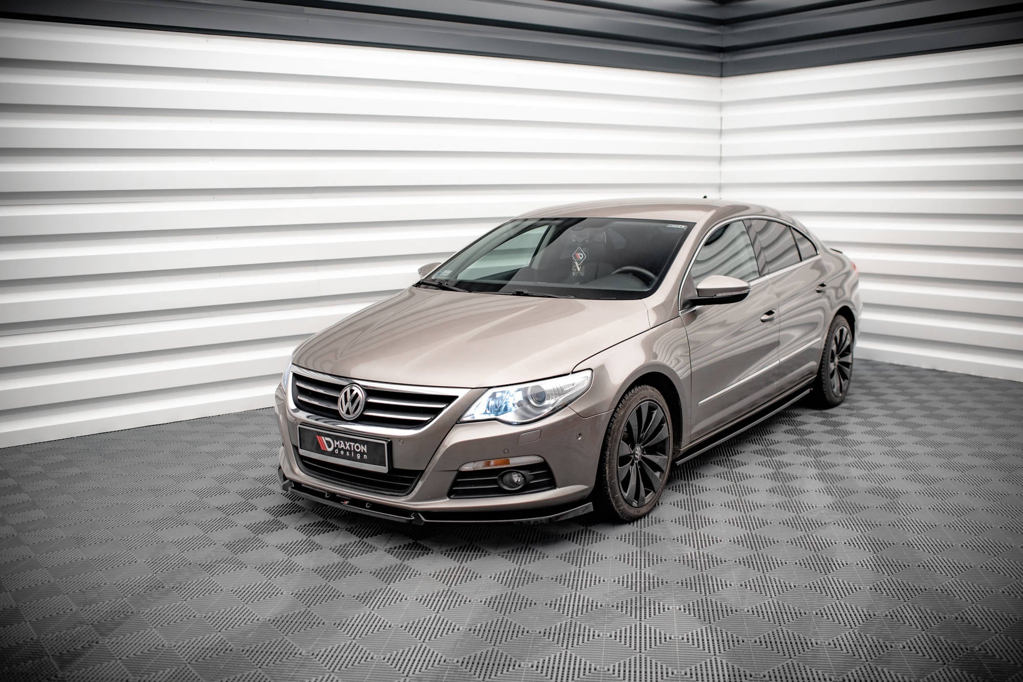 Maxton Design Street+ Seitenschweller Leisten V.2 passend für VW Passat CC schwarz Hochglanz