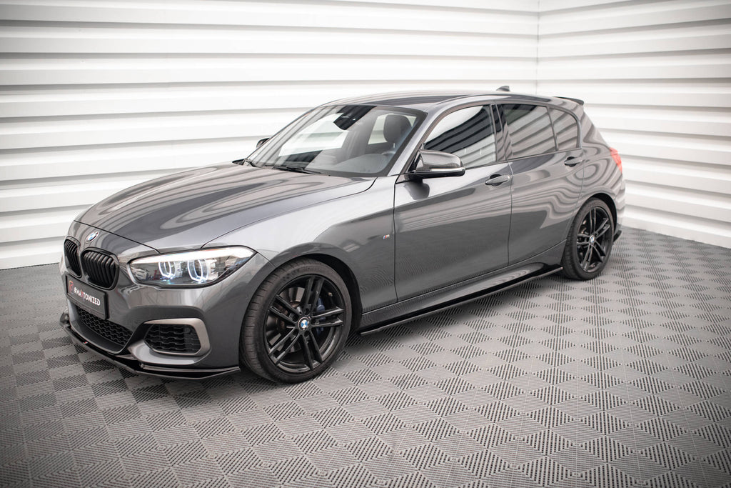 Maxton Design Street+ Seitenschweller Leisten V.2 passend für. BMW 1er M135i / M140i / M-Paket F20 schwarz Hochglanz
