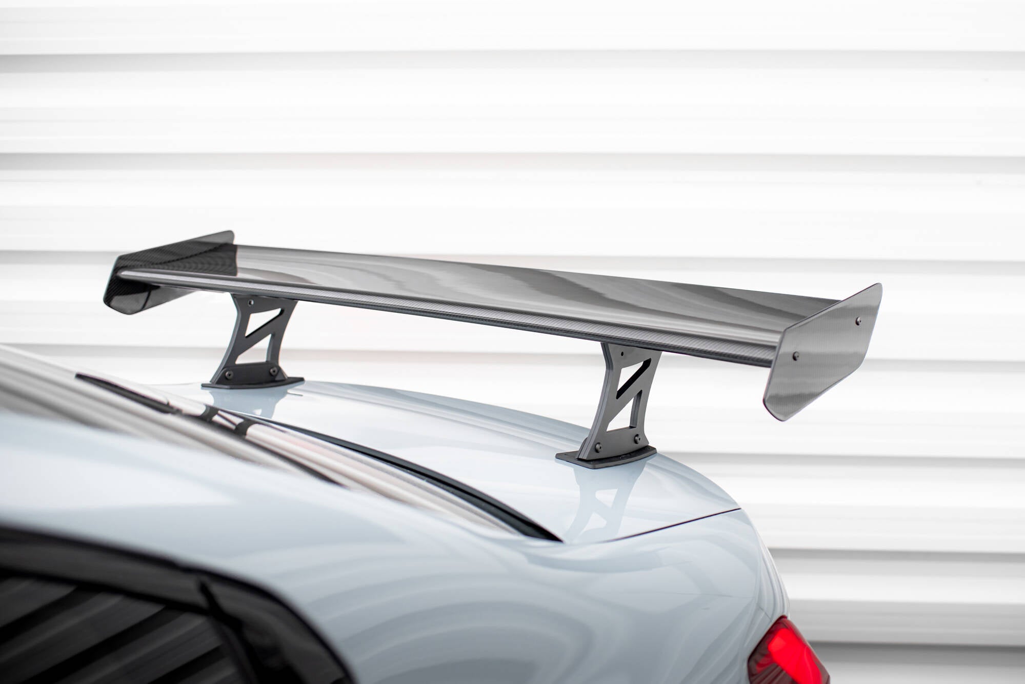 Maxton Design Carbon Spoiler With Internal Brackets Uprights + LED BMW M3 G80 / M340i G20 / 3 M-Paket G20 / 3 Standard G20 für BMW 3er G20