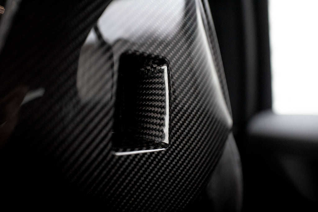 Maxton Design Prepreg Carbon Fiber Headrests BMW 1er F40 M135i für BMW 1er F40
