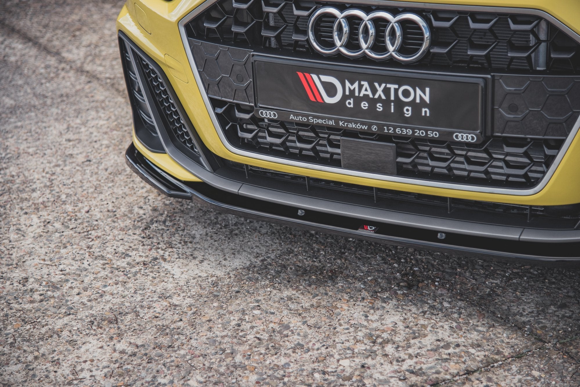 Maxton Design Street+ Spoilerlippe Front Ansatz V.2 passend für Audi A1 S-Line GB schwarz Hochglanz
