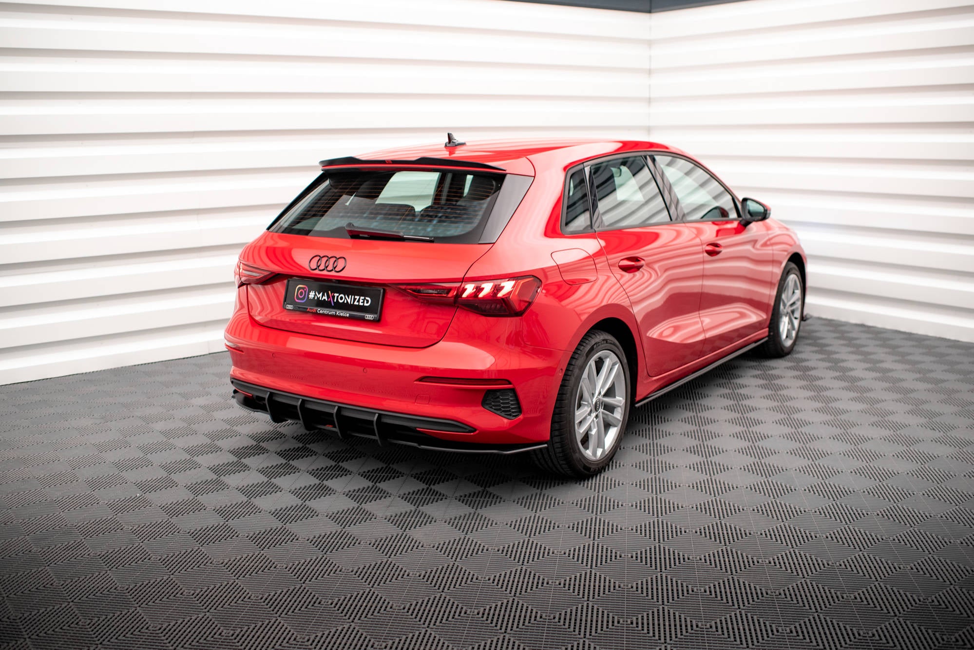 Maxton Design Street Pro Heckschürze passend für Audi A3 Sportback 8Y