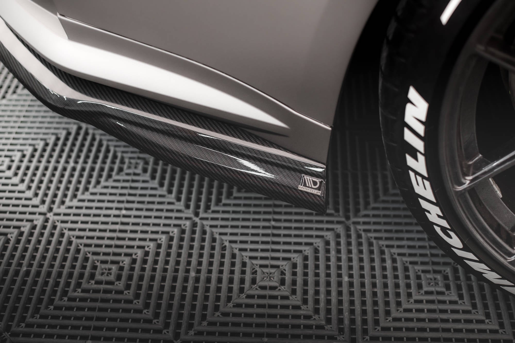 Maxton Design Set of Carbon Fiber Splitters BMW M4 G82 schwarz matt für BMW