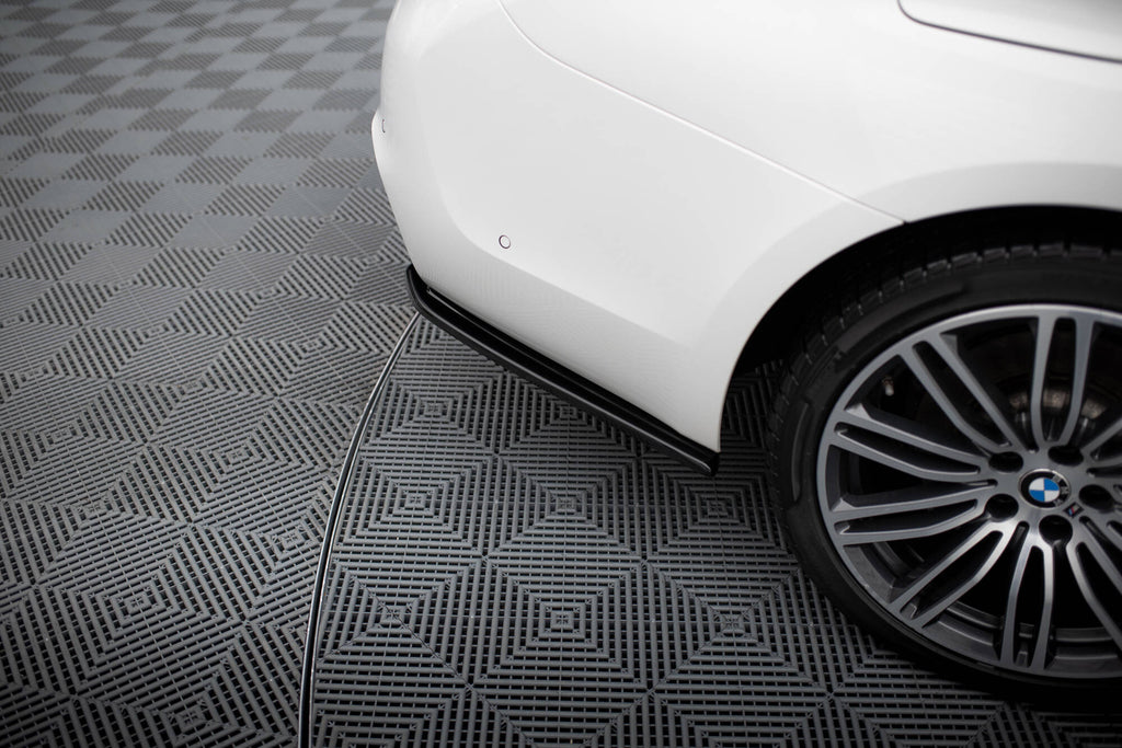 Maxton Design Heck Ansatz Flaps Diffusor passend für BMW 5er G30/ G31 M-Paket schwarz Hochglanz