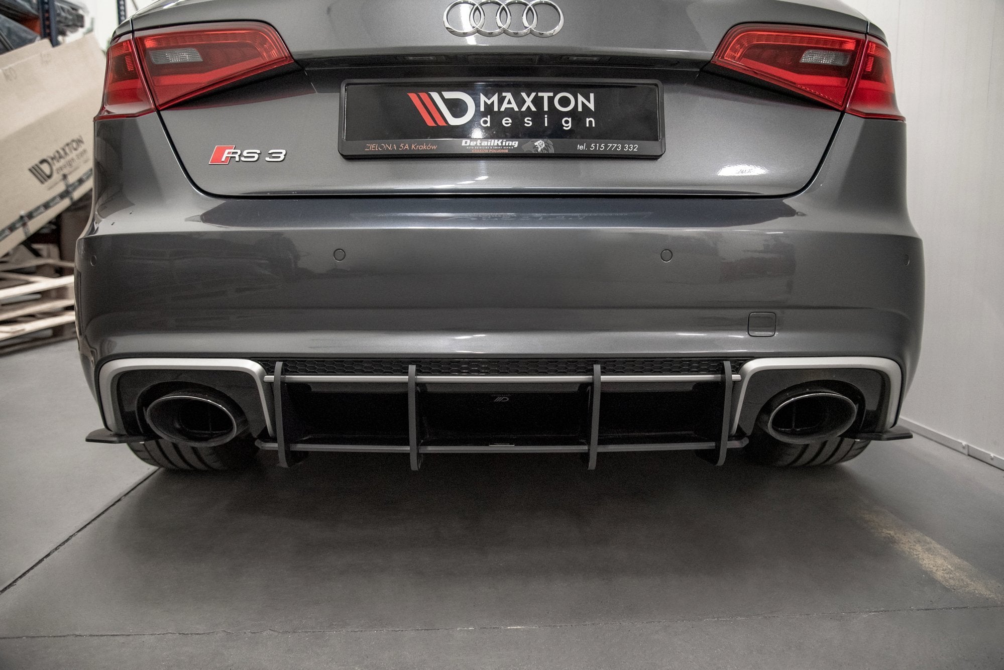Maxton Design Robuste Racing Heckschürze V.1 passend für Audi RS3 8V Sportback