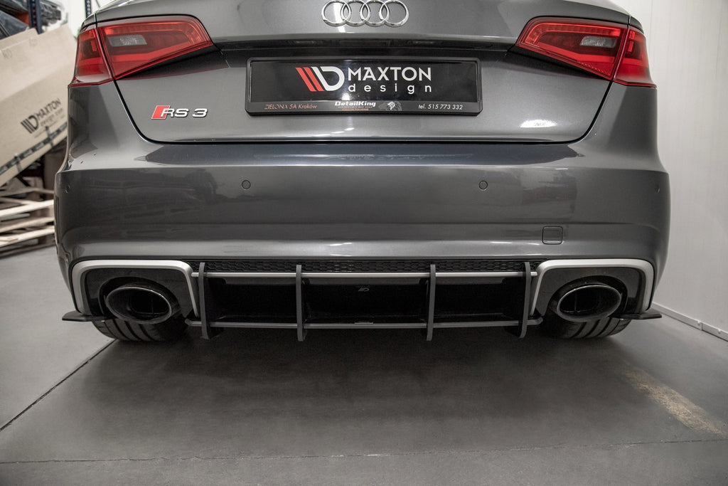 Maxton Design Robuste Racing Heckschürze V.1 passend für Audi RS3 8V Sportback