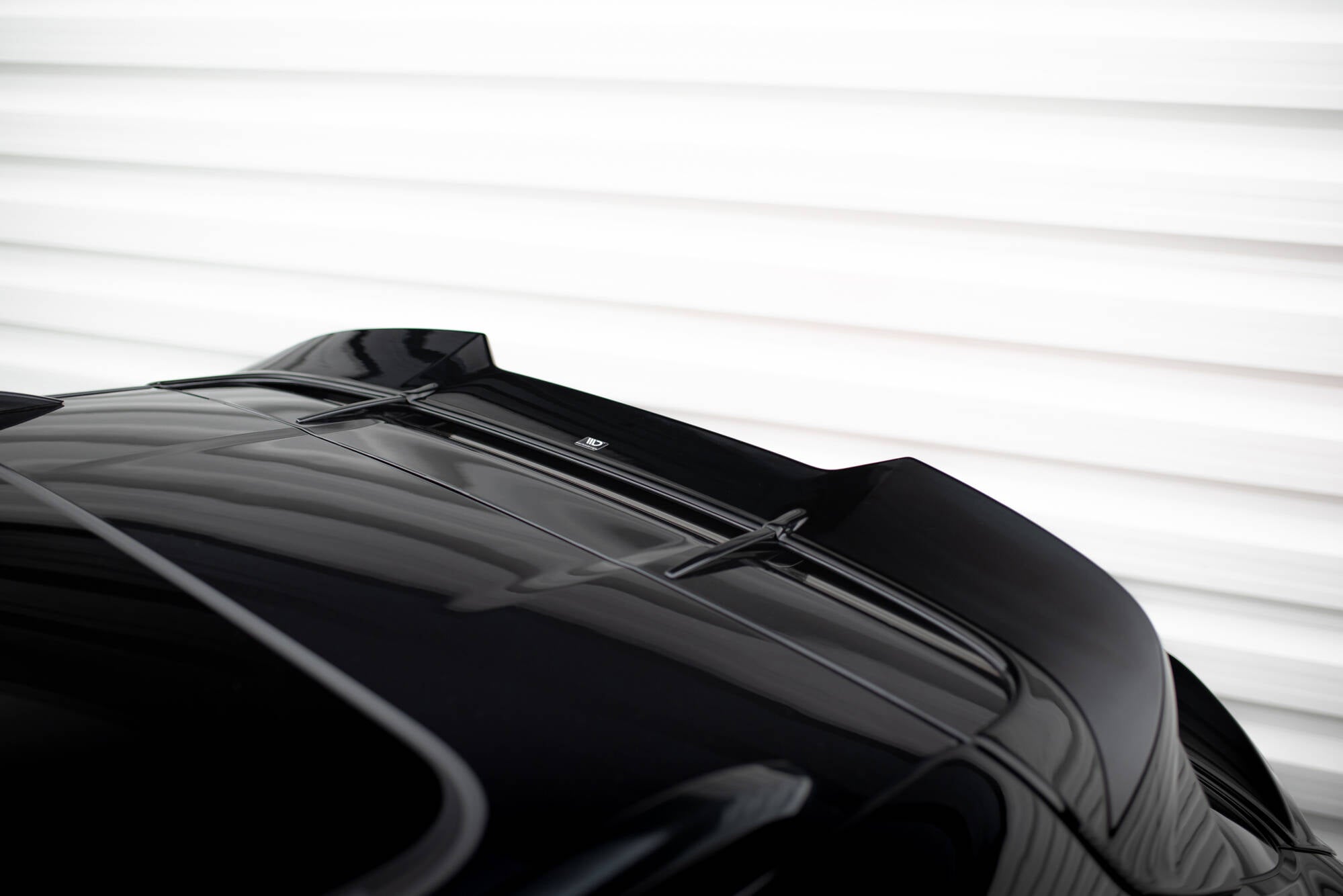 Maxton Design Höher Spoiler CAP 3D passend für Porsche Macan GTS Mk1 Facelift 2 schwarz Hochglanz