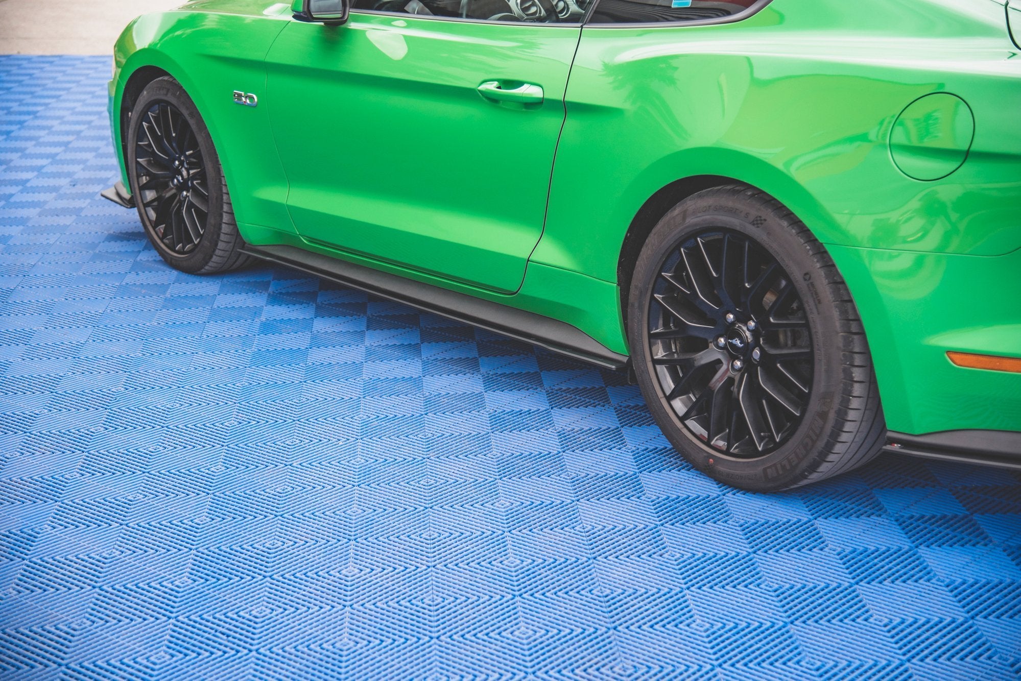 Maxton Design Street Pro Street+ Seitenschweller Leisten passend für V.1 passend für Ford Mustang GT Mk6 Facelift