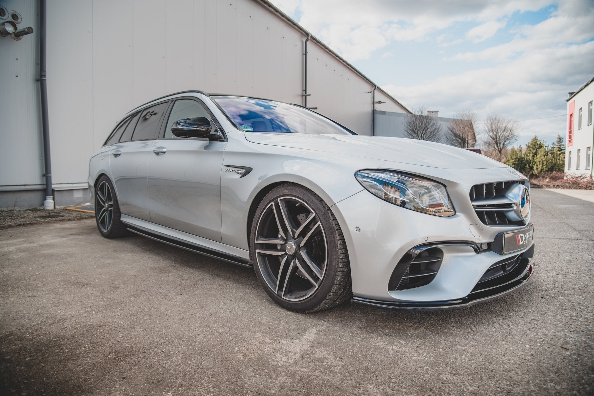 Maxton Design Street+ Seitenschweller Leisten passend für Mercedes-Benz E63 AMG Kombi/Limousine S213/W213 schwarz Hochglanz