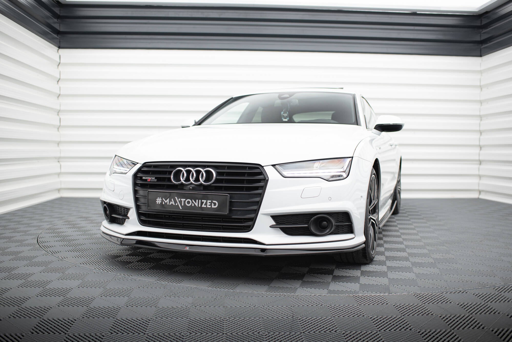 Maxton Design Street+ Spoilerlippe Front Ansatz passend für Audi S7 / A7 S-Line C7 FL schwarz Hochglanz