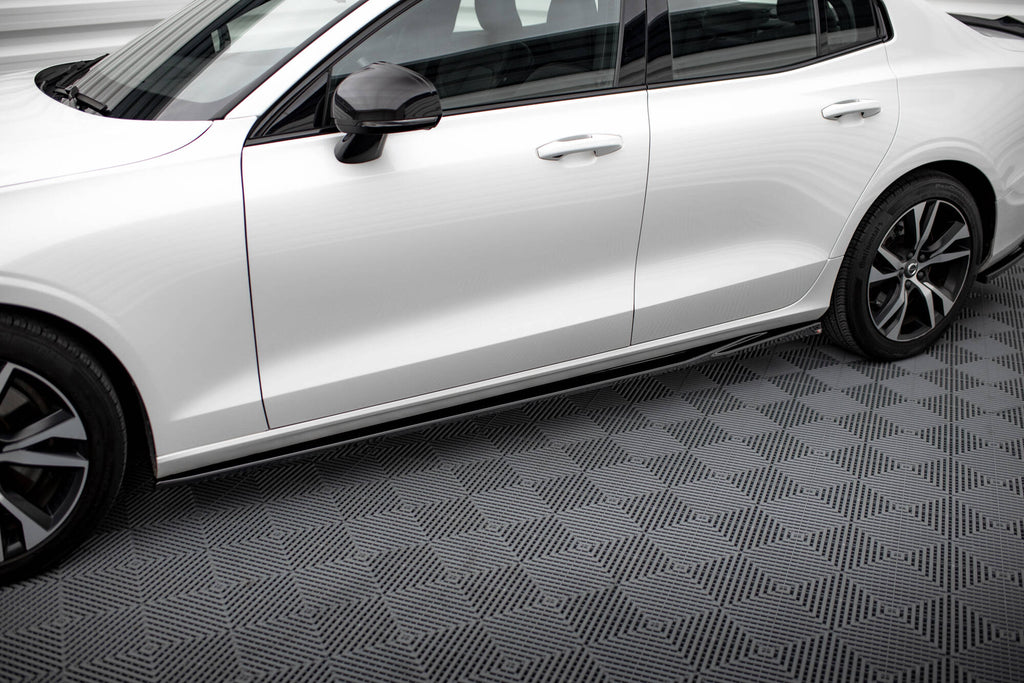 Maxton Design Street+ Seitenschweller Leisten passend für V.1 passend für Volvo S60/V60 R-Design Mk3 schwarz Hochglanz