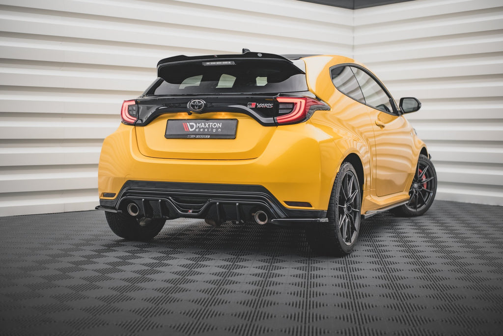 Maxton Design Diffusor Heck Ansatz für Toyota GR Yaris Mk4 Carbon Look
