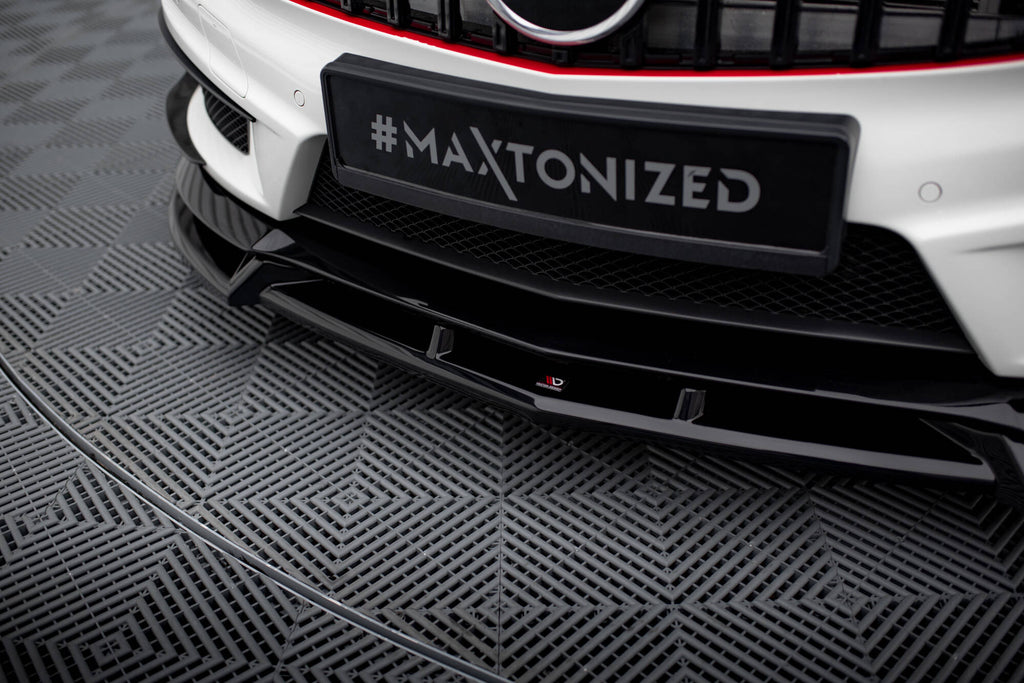 Maxton Design Street+ Spoilerlippe Front Ansatz V.3 passend für Mercedes-Benz A45 AMG W176 schwarz Hochglanz