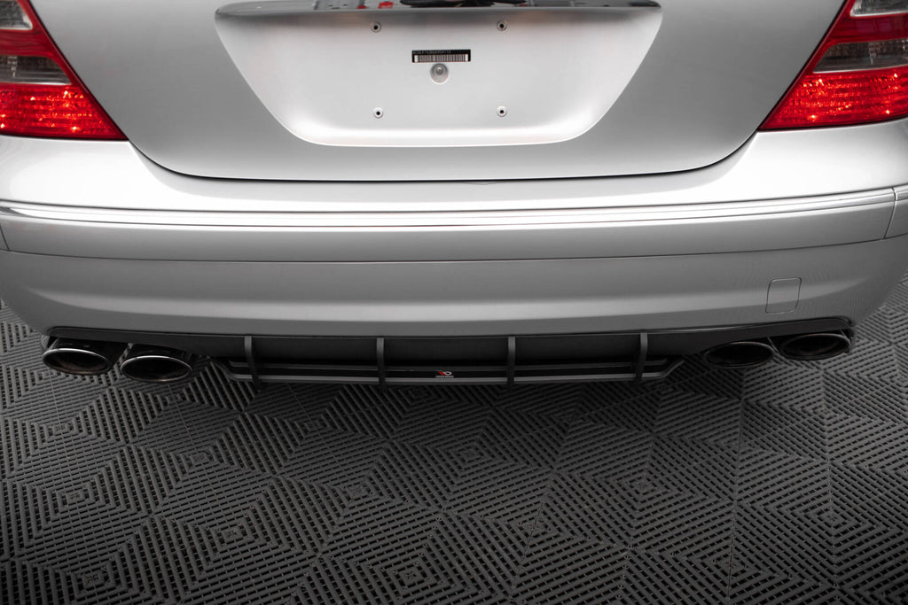 Maxton Design Street Pro Heckschürze passend für Mercedes-Benz E 55 AMG W211