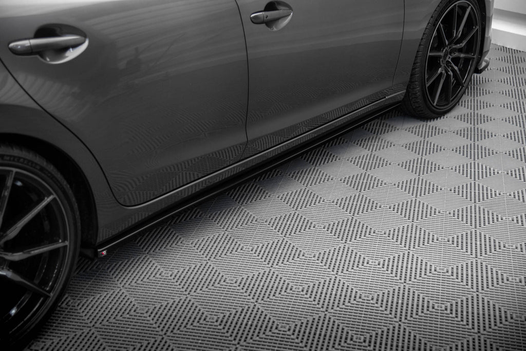 Maxton Design Street+ Seitenschweller Leisten passend für Mazda 6 Kombi Mk3 Facelift schwarz Hochglanz