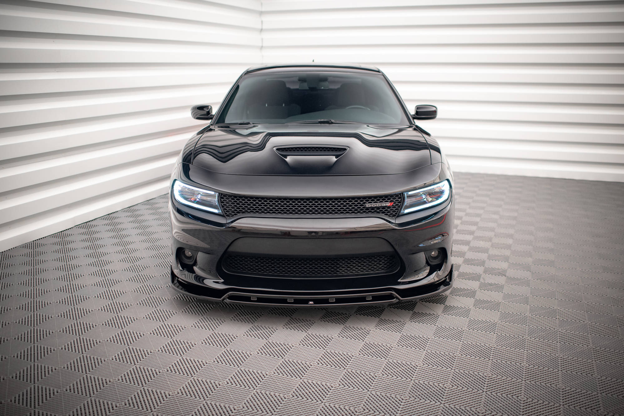Maxton Design Street+ Spoilerlippe Front Ansatz V.1 passend für Dodge Charger SRT Mk7 Facelift schwarz Hochglanz
