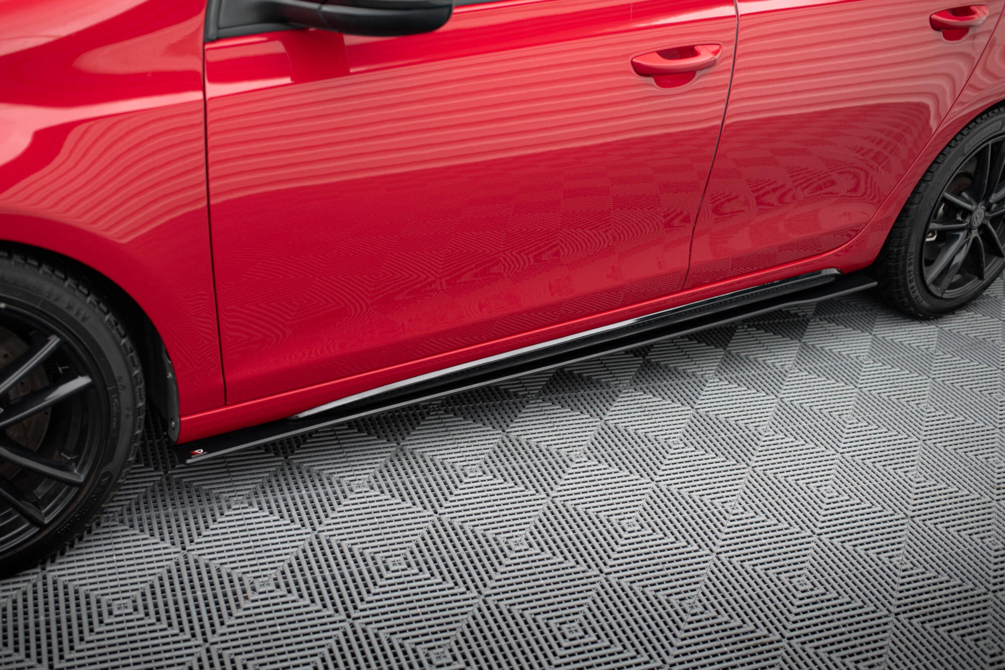 Maxton Design Robuste Racing Street+ Seitenschweller Leisten passend für VW Golf GTI Mk6