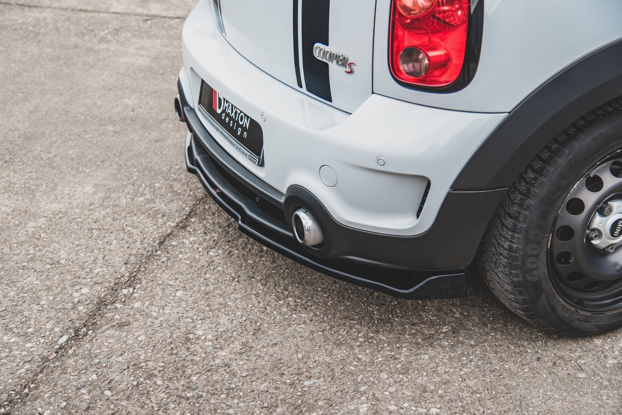 Maxton Design Heckansatz Mini Countryman Mk1 JCW schwarz Hochglanz für Mini Countryman R60