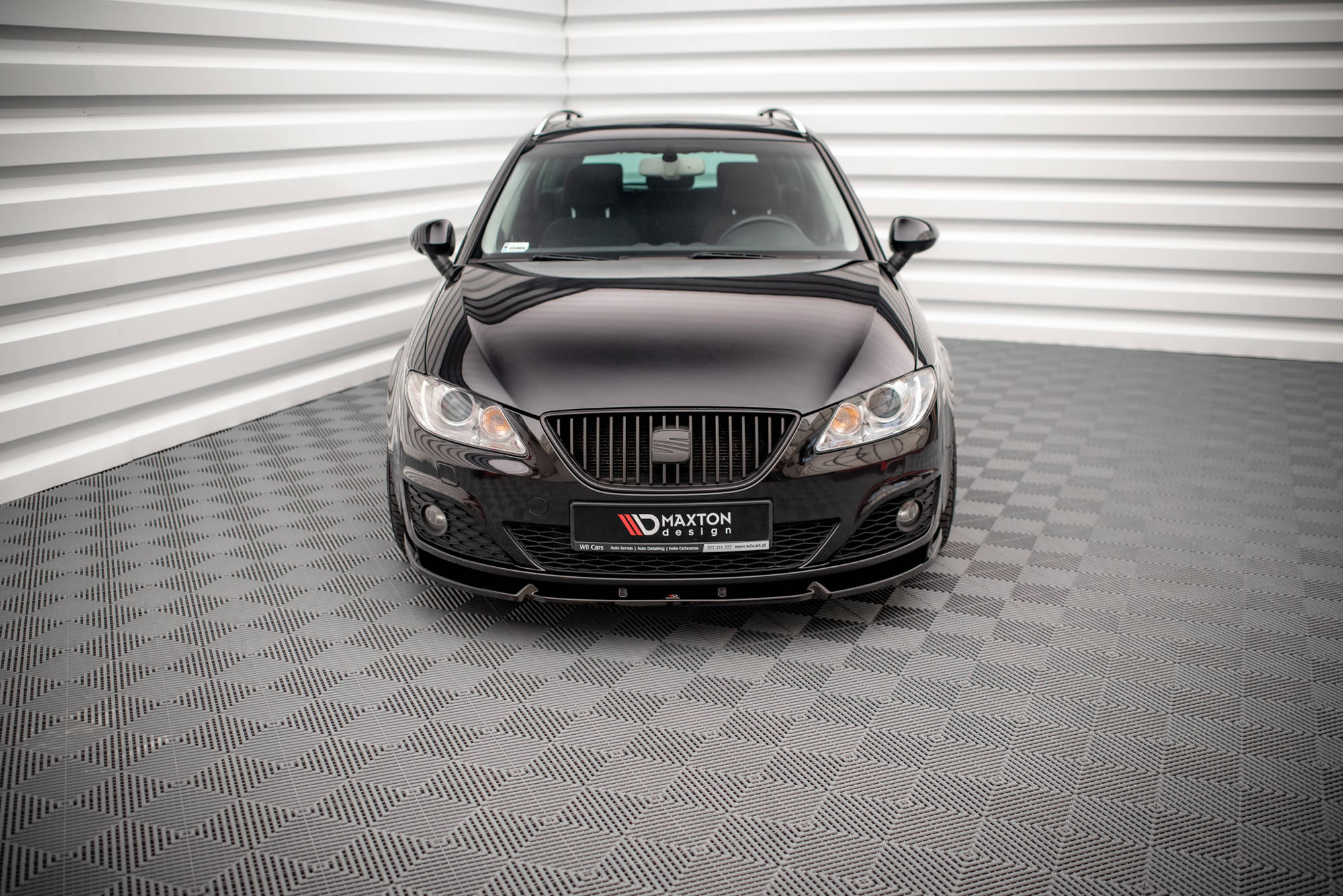 Maxton Design Street+ Spoilerlippe Front Ansatz V.1 passend für Seat Exeo schwarz Hochglanz