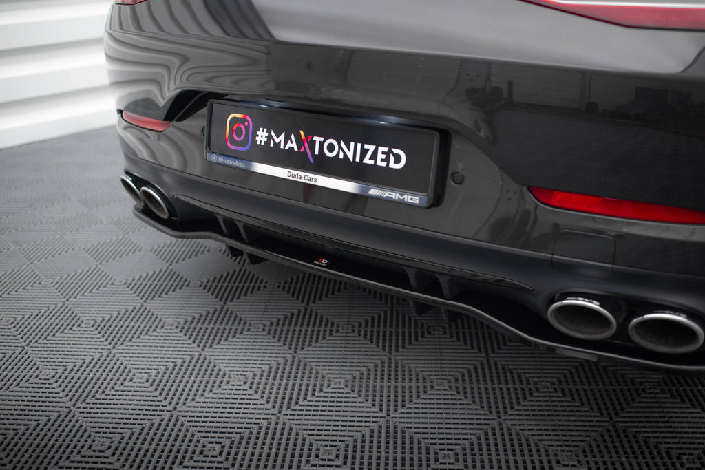 Maxton Design Street+ Mittlerer Diffusor RACE passend für Mercedes-AMG GT 53 4-Door Coupe X290 schwarz Hochglanz