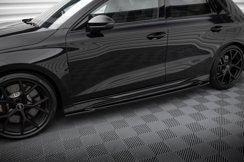 Maxton Design Street+ Seitenschweller Leisten passend für Audi RS3 Sportback 8Y schwarz Hochglanz