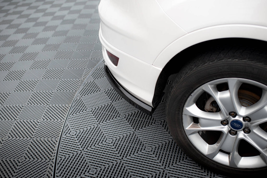Maxton Design Heck Ansatz Flaps Diffusor passend für Ford Kuga ST-Line Mk2 Facelift schwarz Hochglanz
