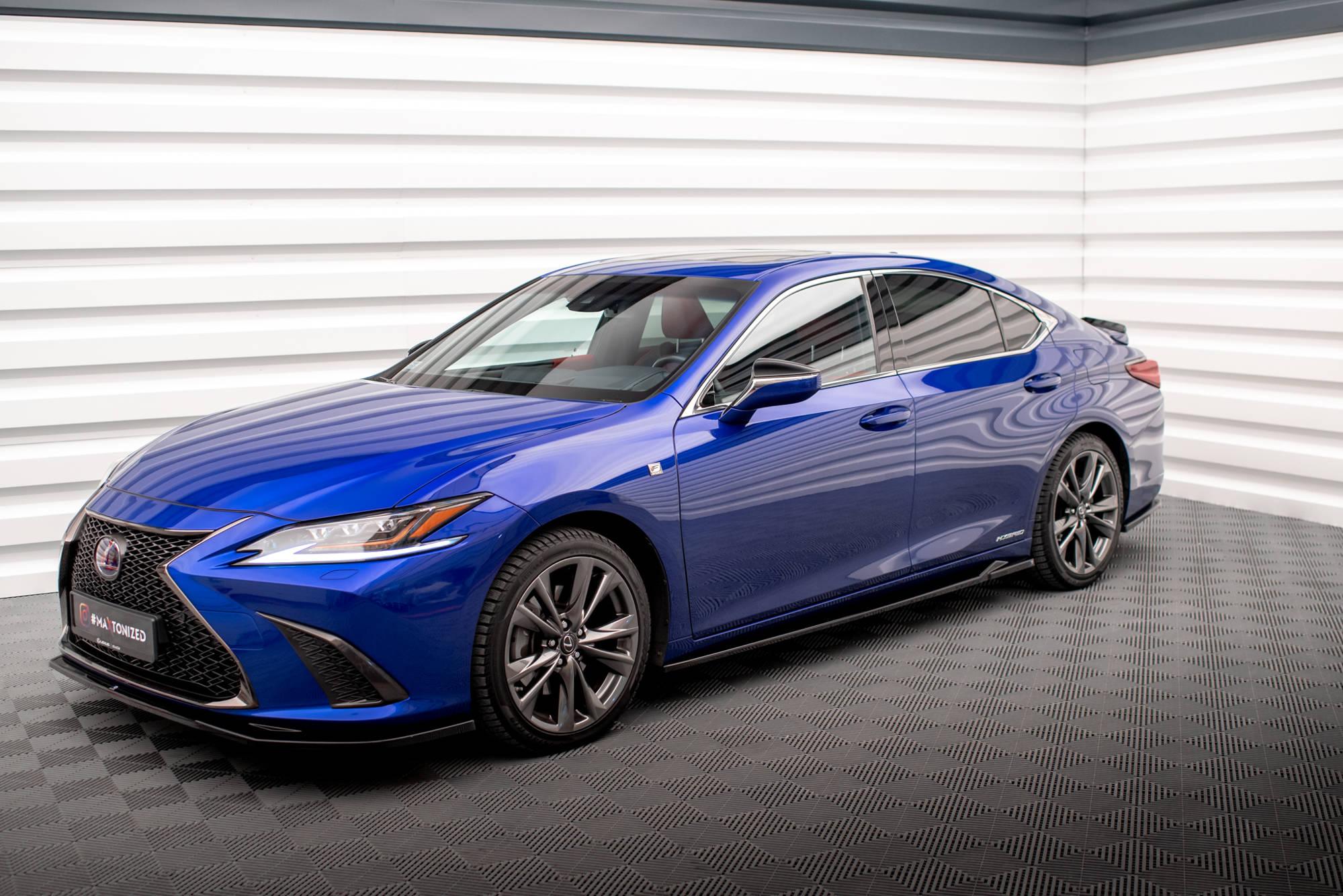 Maxton Design Street+ Seitenschweller Leisten passend für Lexus ES F Sport Mk7 schwarz Hochglanz