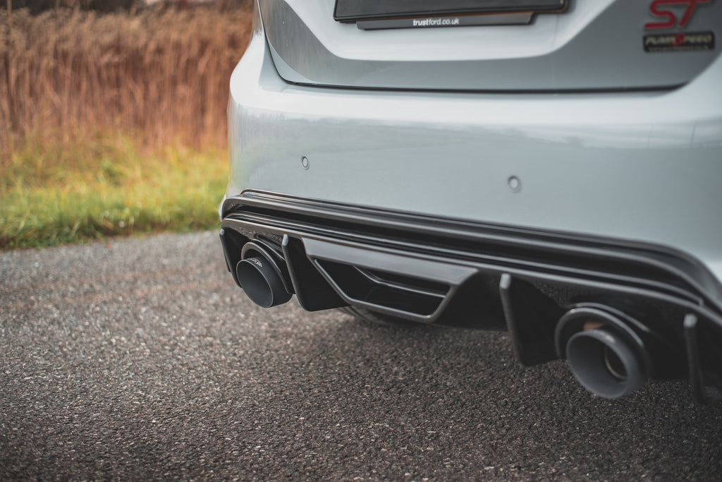 Maxton Design Diffusor Heck Ansatz passend für + Milltek Sport Auspuffverlängerung Ford Fiesta ST Mk8 + GPF System