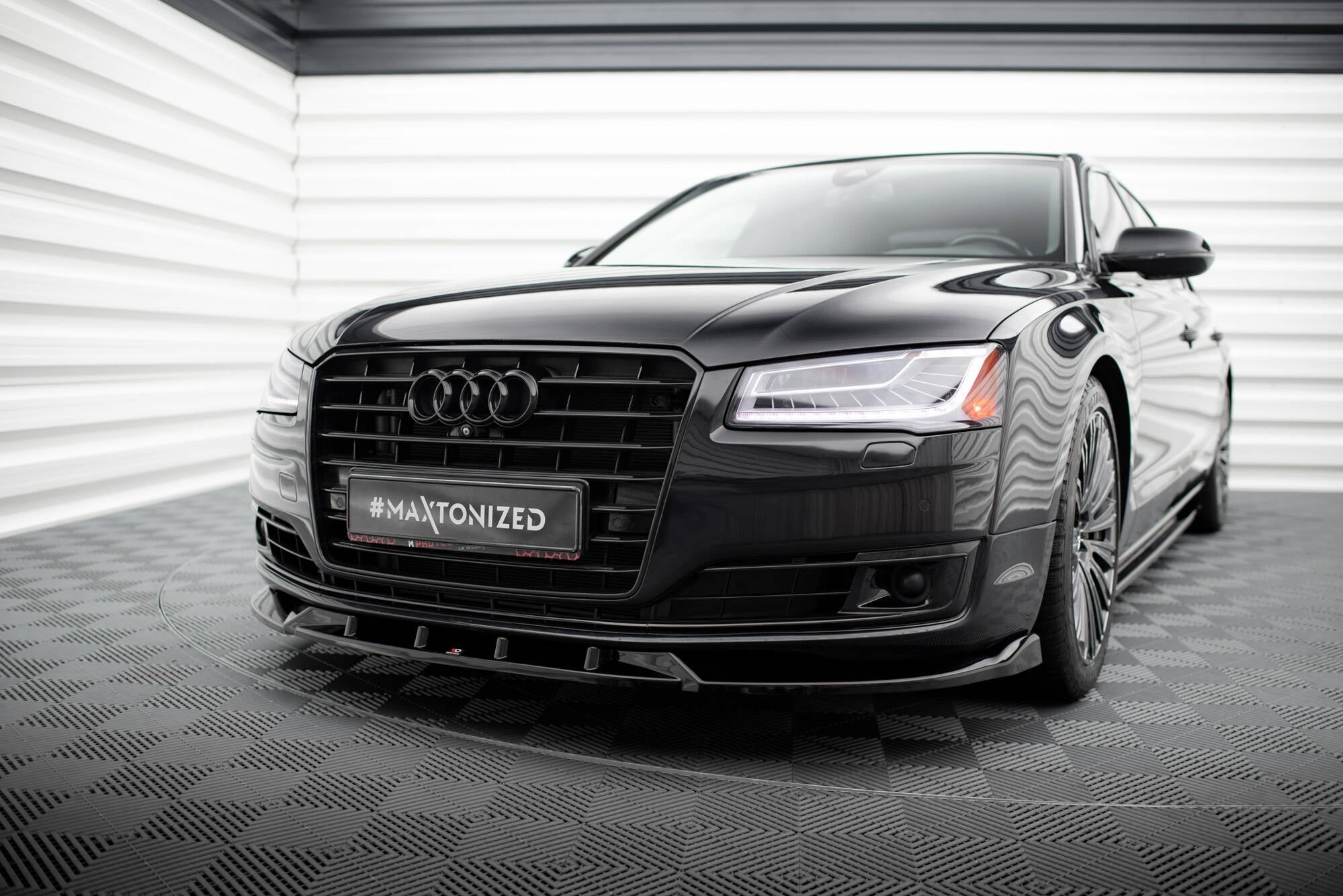Maxton Design Street+ Spoilerlippe Front Ansatz passend für Audi A8 D4 Facelift schwarz Hochglanz