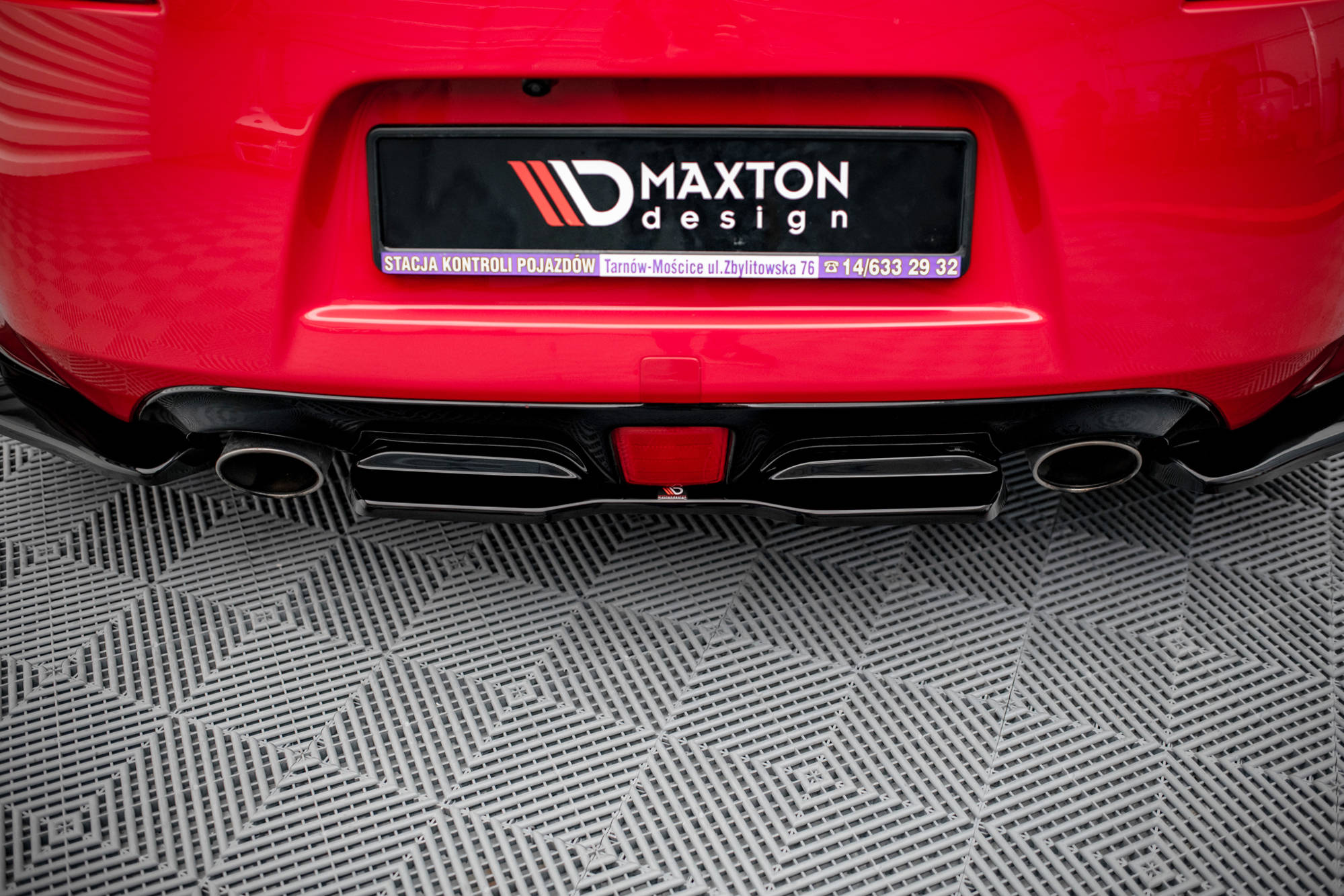 Maxton Design Heckansatz V.2 Nissan 370Z schwarz Hochglanz für Nissan 370Z Standard