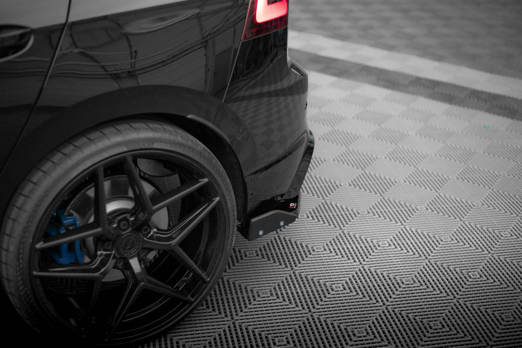 Maxton Design Heck Ansatz Flaps Diffusor V.6 + Flaps passend für VW Golf R Hatchback Mk8 Facelift