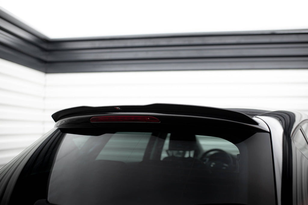 Maxton Design Spoiler CAP passend für SEAT LEON III schwarz Hochglanz