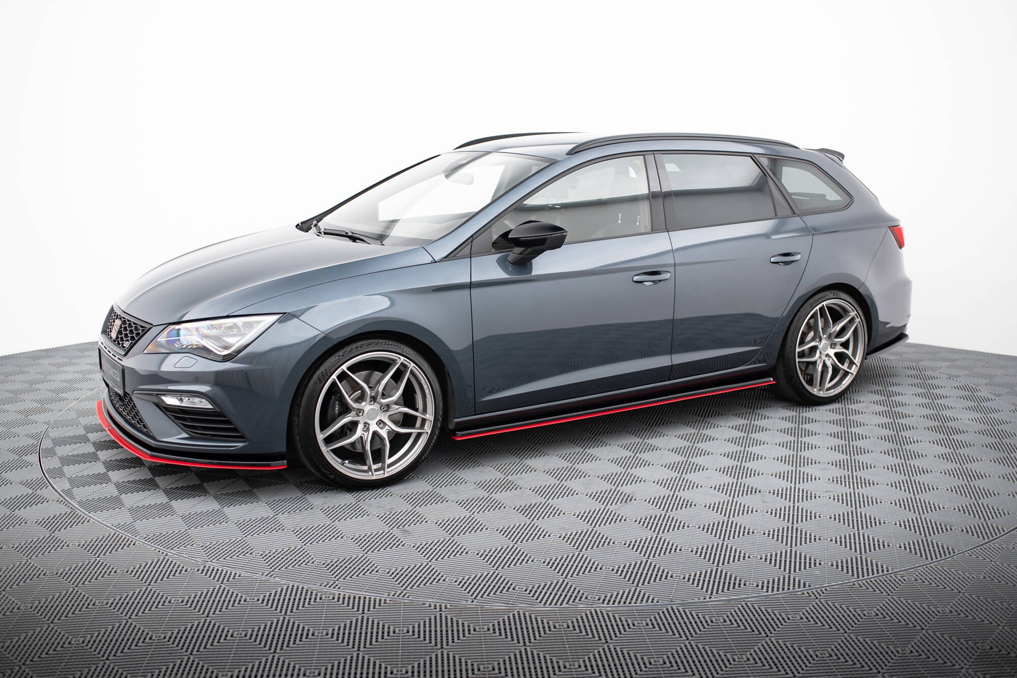 Maxton Design Street+ Seitenschweller Leisten passend für V.3 passend für Seat Leon Mk3 Cupra/ FR Facelift