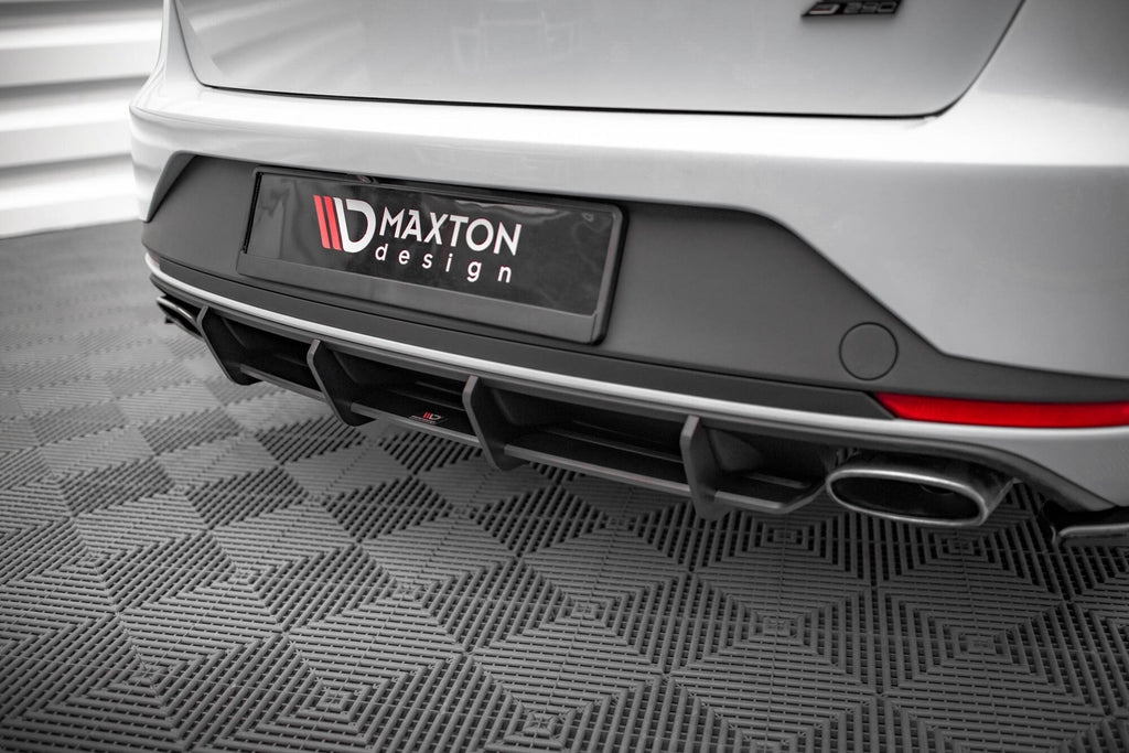 Maxton Design Street Pro Heckschürze passend für Seat Leon Cupra Sportstourer Mk3