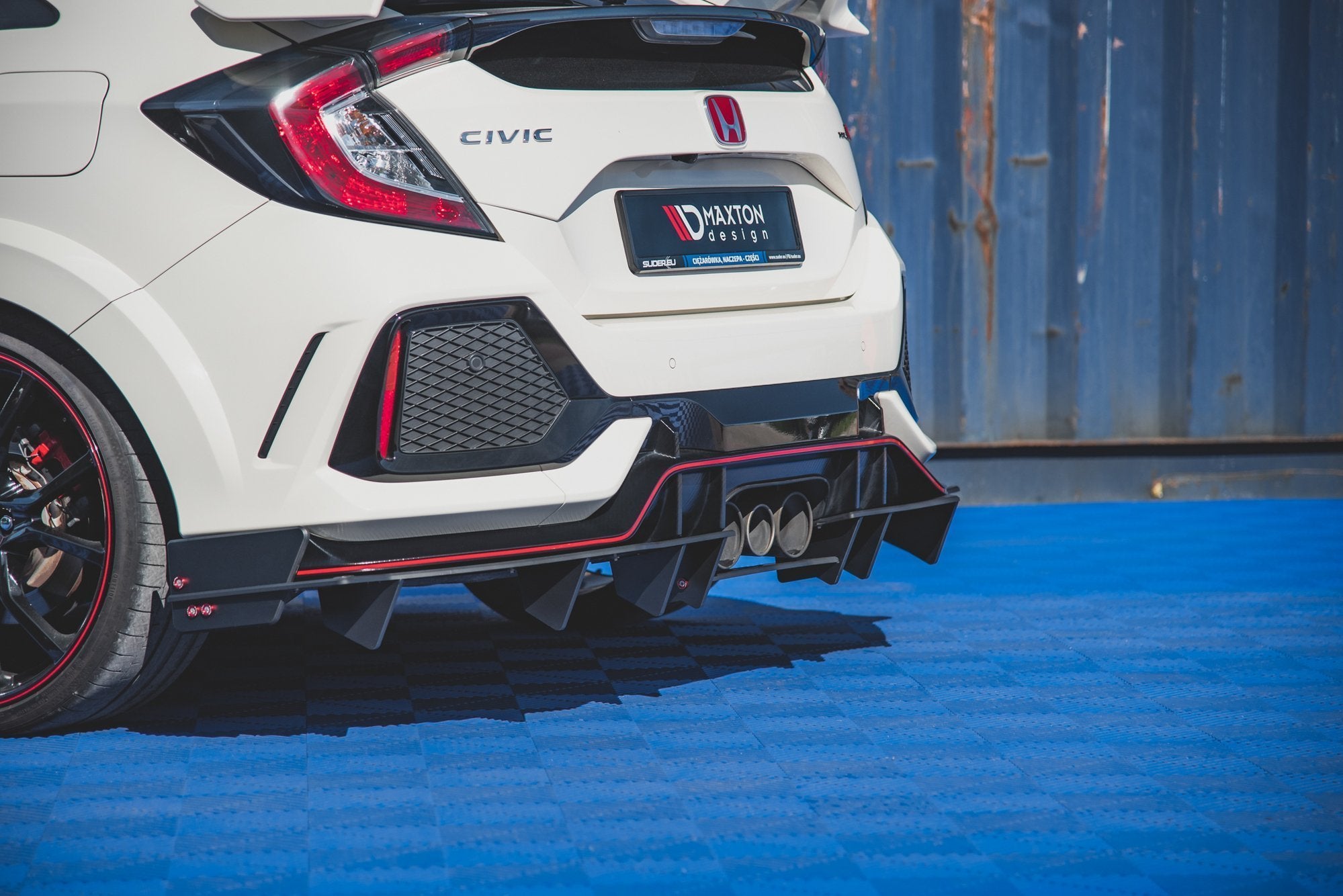 Maxton Design Robuste Racing Diffusor Heck Ansatz passend für Honda Civic Type-R Mk10 / Mk10 Facelift