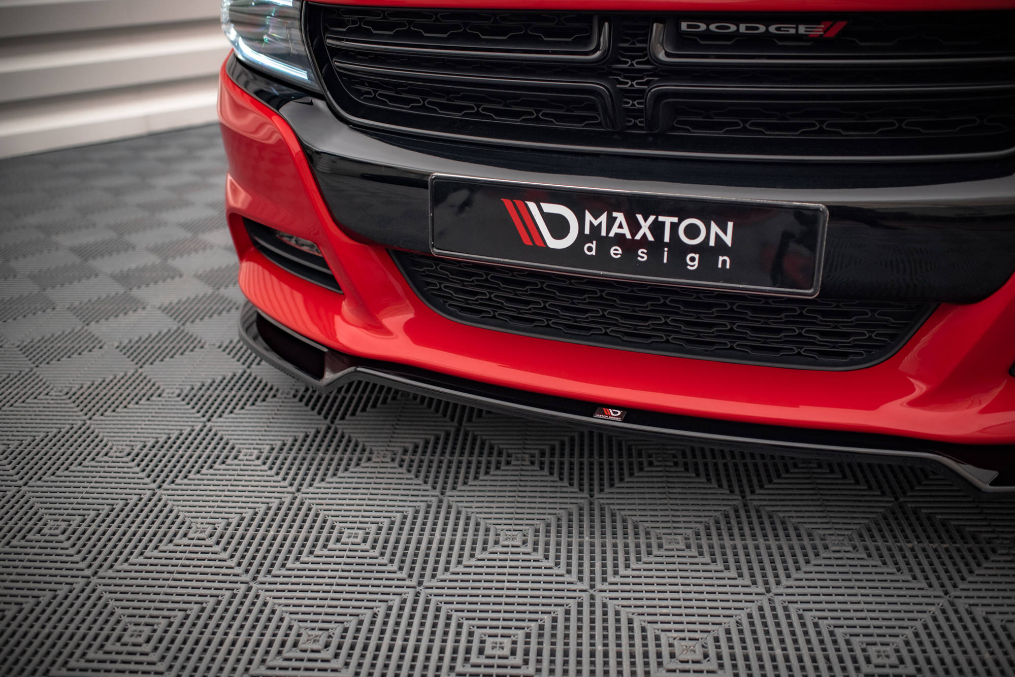 Maxton Design Street+ Spoilerlippe Front Ansatz V.2 passend für Dodge Charger RT Mk7 Facelift schwarz Hochglanz