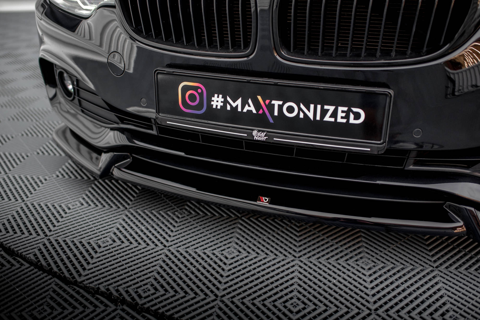 Maxton Design Street+ Spoilerlippe Front Ansatz V.2 passend für BMW 4er Coupe / Gran Coupe / Cabrio F32 / F36 / F33 schwarz Hochglanz