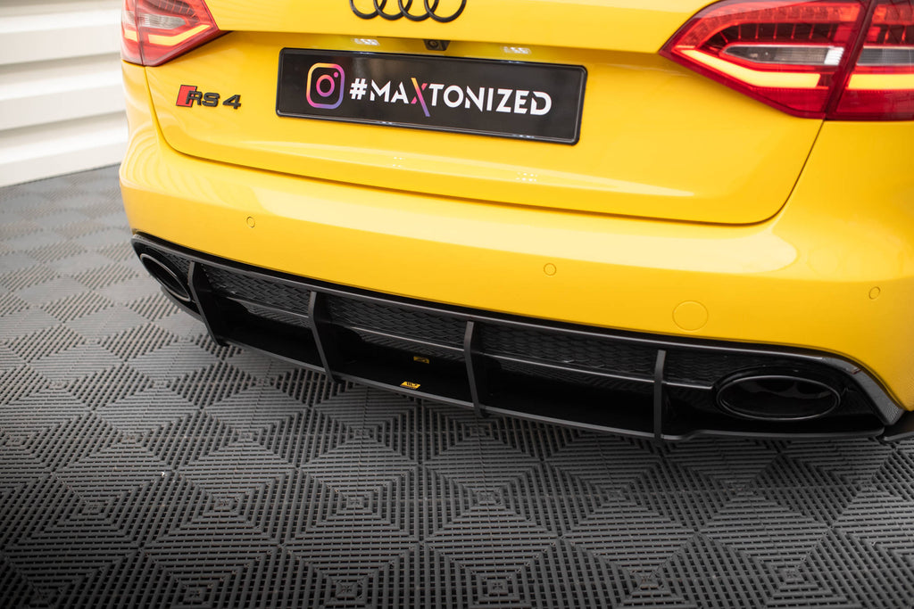Maxton Design Street Pro Heckschürze passend für Audi RS4 B8