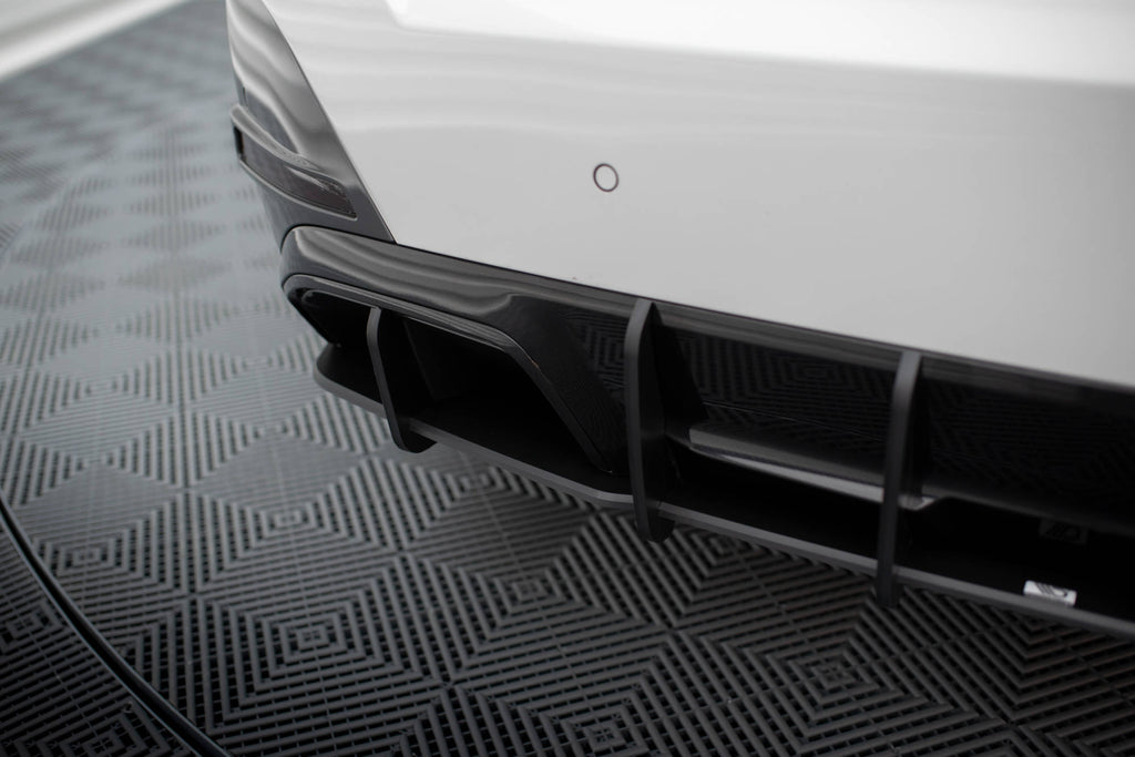 Maxton Design Street Pro Heckschürze passend für BMW i4 M-Paket G26