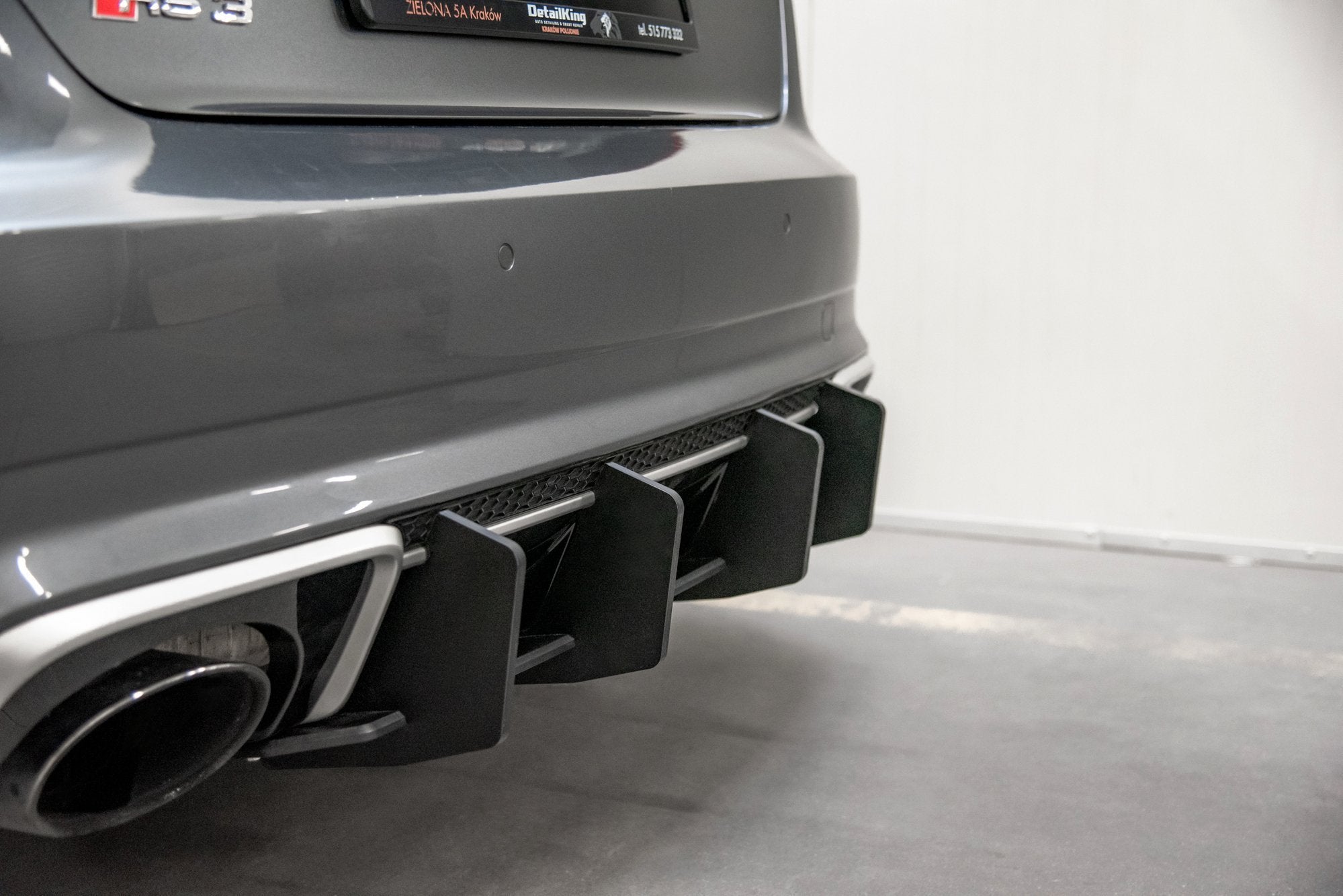 Maxton Design Robuste Racing Heckschürze V.2 passend für Audi RS3 8V Sportback