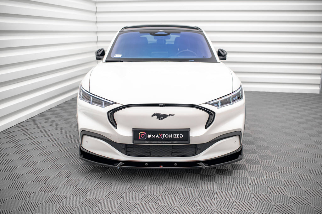 Maxton Design Street+ Spoilerlippe Front Ansatz V.1 passend für Ford Mustang Mach-E Mk1 schwarz Hochglanz