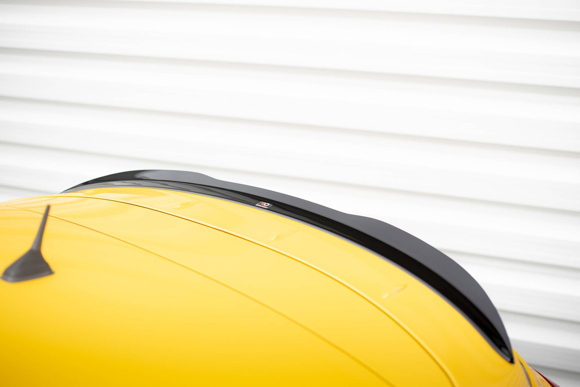 Maxton Design Spoiler CAP passend für Renault Megane RS Trophy / RS Cup Mk3 schwarz Hochglanz