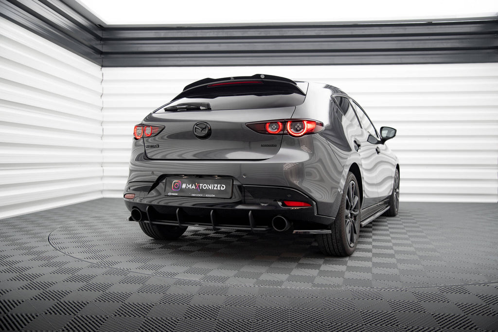 Maxton Design Street Pro Heckschürze passend für Mazda 3 Mk4