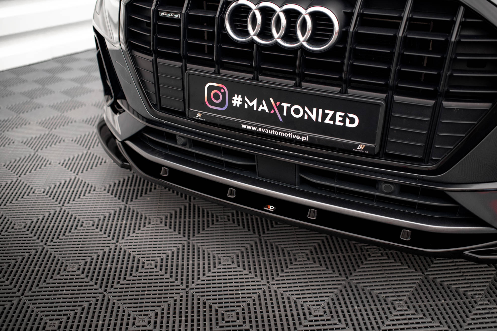 Maxton Design Street+ Spoilerlippe Front Ansatz V.3 passend für Audi Q3 Sportback / SUV S-Line F3 schwarz Hochglanz