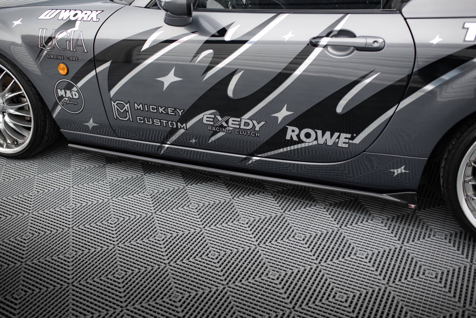 Maxton Design Street+ Seitenschweller Leisten passend für Mazda MX5 NC (Mk3) schwarz Hochglanz